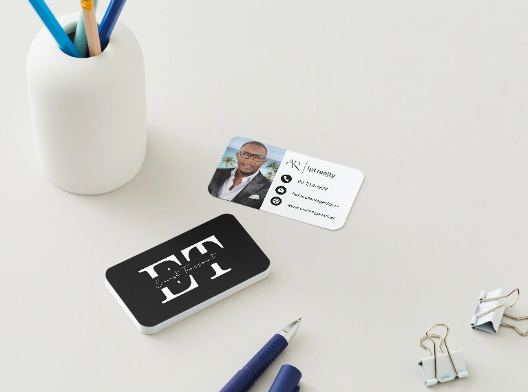 The Spotlight Business Card